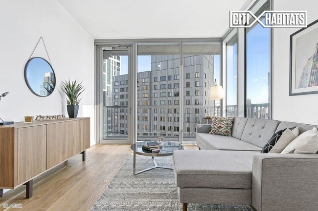 430 Albee Square W-Unit -27F in Brooklyn, NY - Building Photo - Building Photo