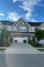 Room in Townhome on Craigmeade Dr in Morrisville, NC - Building Photo - Building Photo