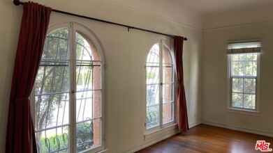 444 N Sycamore Ave in Los Angeles, CA - Building Photo - Building Photo