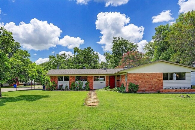 property at 1803 Jones St