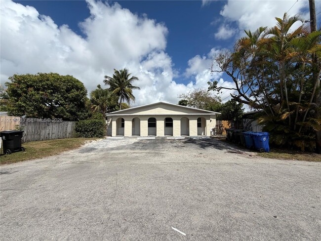 property at 953 SW 16th St