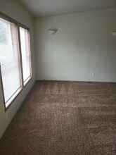 1214 G St in Centralia, WA - Building Photo - Building Photo