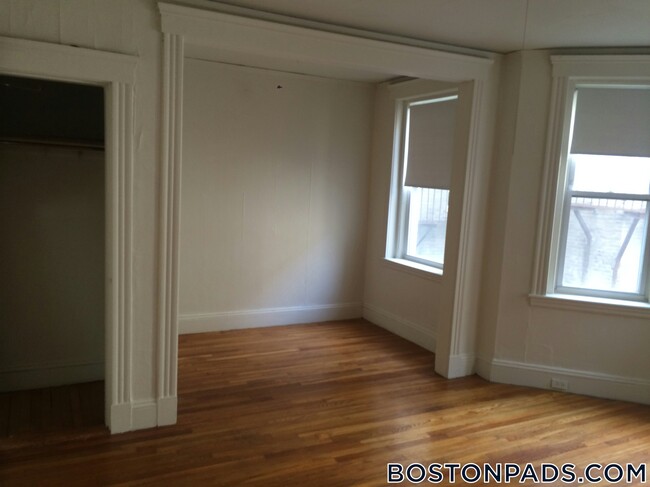 1175 Boylston St in Boston, MA - Building Photo - Building Photo