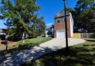 21 N Trace Ct in Columbia, SC - Building Photo - Building Photo