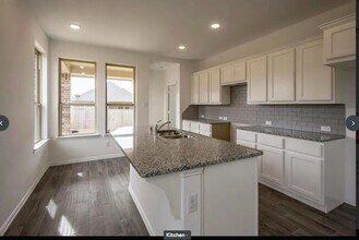 137 Emory Birch in Montgomery, TX - Building Photo - Building Photo