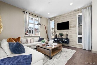 6020 N Orleans St in Aurora, CO - Building Photo - Building Photo