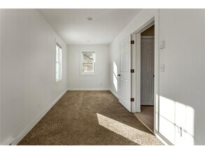 203 Annapolis St W, Unit 1 in West St. Paul, MN - Building Photo - Building Photo