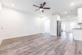 107 Leisure Pointe in Warner Robins, GA - Building Photo - Building Photo