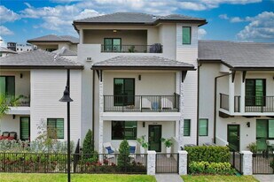 4535 NW 83rd Ave in Doral, FL - Building Photo