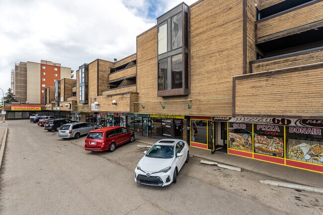 Gateway Terrace in Edmonton, AB - Building Photo - Building Photo