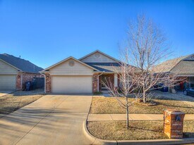 18113 Montoro Way in Edmond, OK - Building Photo