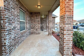 2409 Rosa Cir in Yukon, OK - Building Photo - Building Photo