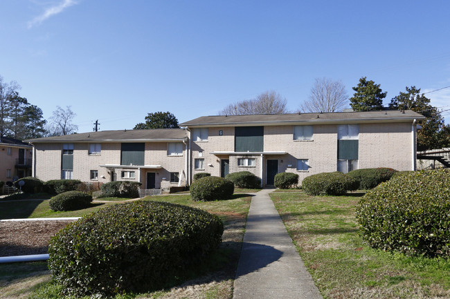 Highland Circle in Atlanta, GA - Building Photo - Building Photo