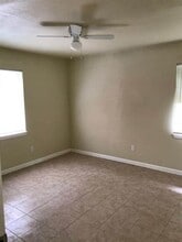 534 W Kearney St in Mesquite, TX - Building Photo - Building Photo