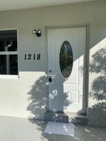 1218 S B St in Lake Worth Beach, FL - Building Photo