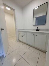 1525 NW 19th Terrace in Miami, FL - Building Photo - Building Photo