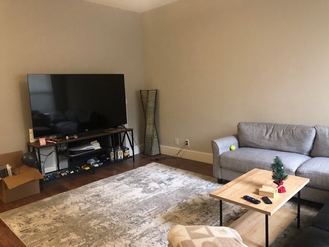 106 E 30th, Unit 102 in Austin, TX - Building Photo