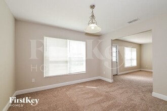 5401 Oro Valley Rd in Auburndale, FL - Building Photo - Building Photo