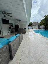 41 NW 136th Ct in Miami, FL - Building Photo - Building Photo