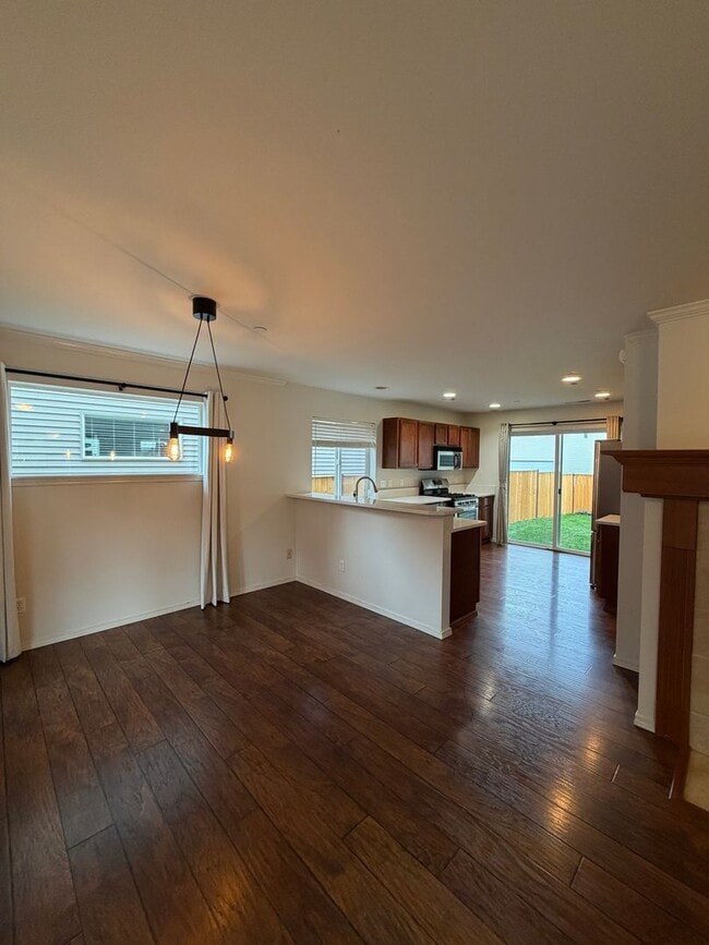 1277 Hudson St in Dupont, WA - Building Photo - Building Photo