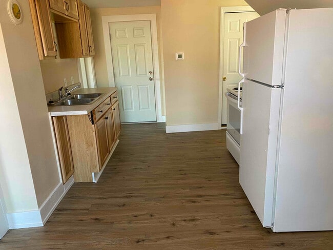 property at 325 Waldo St