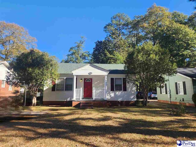 902 Cheraw Dr in Florence, SC - Building Photo - Building Photo