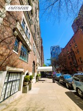 225 E 21st St in New York, NY - Foto de edificio - Building Photo