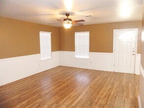 108 S Cleveland Ave in Sherman, TX - Building Photo - Building Photo