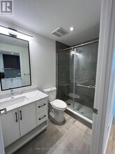 741-741 King St W in Kitchener, ON - Building Photo - Building Photo