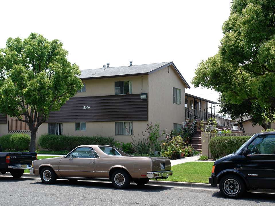 13109 Partridge St in Garden Grove, CA - Building Photo