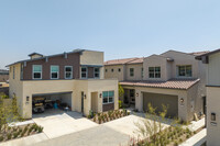 Narra Hills in Fontana, CA - Building Photo - Building Photo