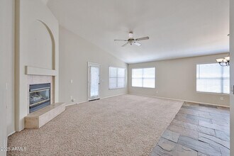 10222 W Daley Ln in Peoria, AZ - Building Photo - Building Photo
