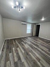 106 4th St in Sugar Land, TX - Building Photo - Building Photo