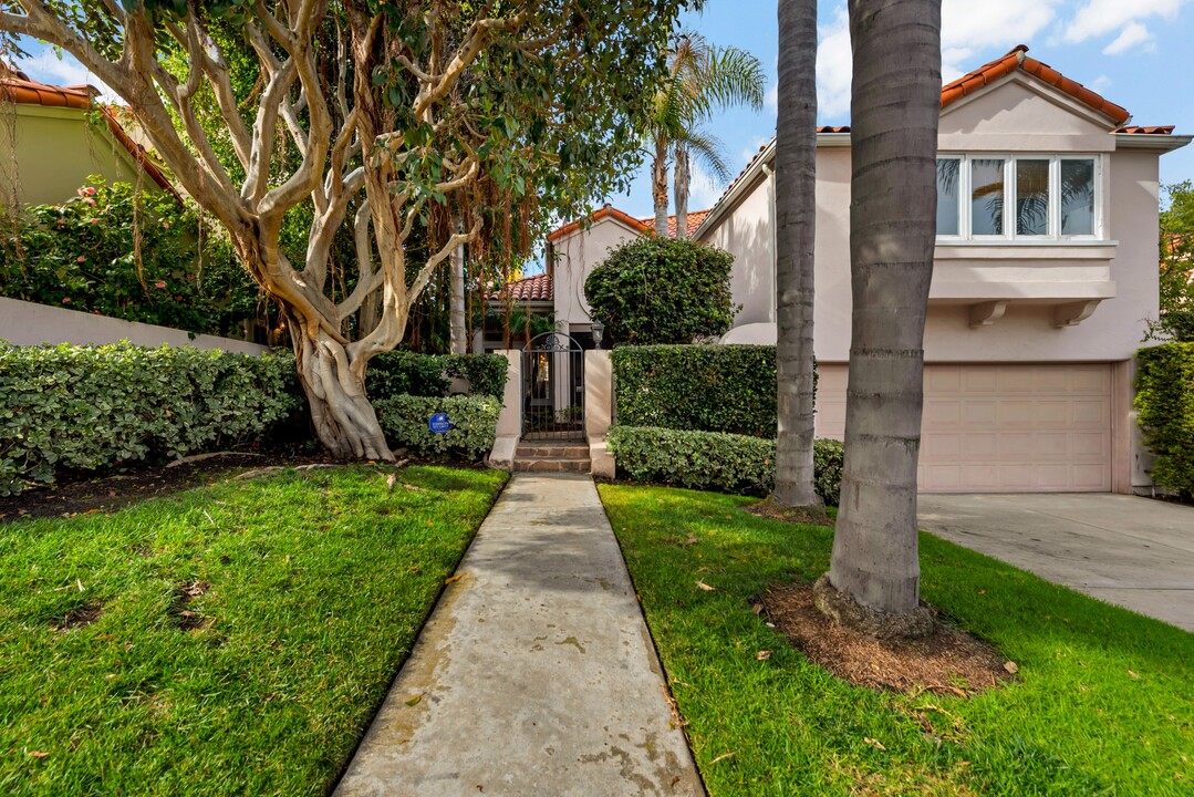 13093 Caminito Pointe Del Mar in Del Mar, CA - Building Photo