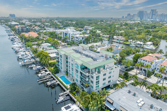 Landing at Las Olas in Fort Lauderdale, FL - Foto de edificio - Building Photo