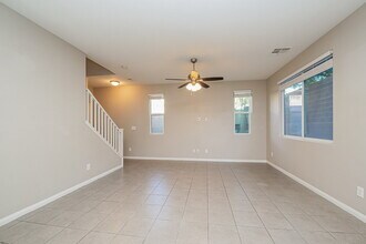 10644 Gale Wind Ct in Las Vegas, NV - Building Photo - Building Photo