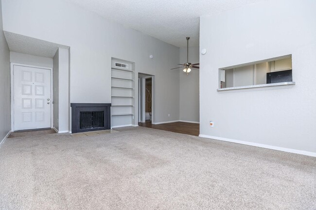 Villas at Alameda in Fort Worth, TX - Building Photo - Building Photo