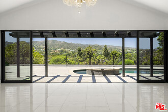 4423 Bergamo Dr in Los Angeles, CA - Building Photo - Building Photo