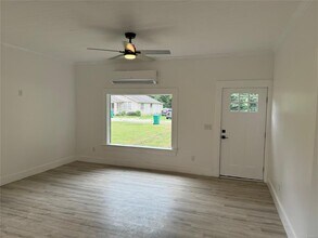 220 Ashurst Ave in Tallassee, AL - Building Photo - Building Photo