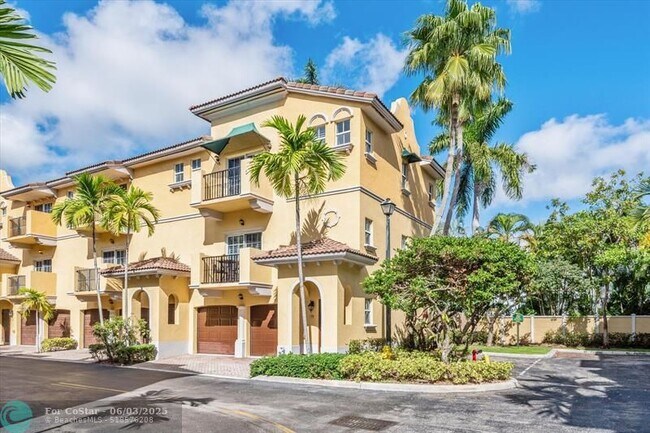 property at 2512 SW 14th Ave