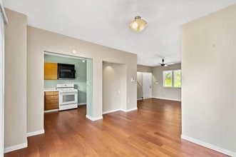 2324 Woodward Ave in Pittsburgh, PA - Building Photo - Building Photo