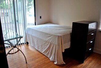 1119 Granger Ave in Ann Arbor, MI - Foto de edificio - Building Photo