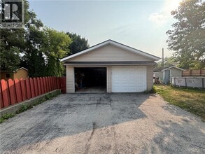 248 Felan Ave in Oakville, ON - Building Photo - Building Photo