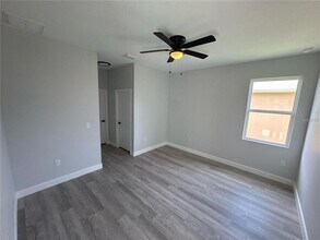 104 Australian Dr in Rotonda West, FL - Foto de edificio - Building Photo