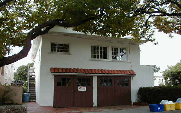 504 Curtis St in Berkeley, CA - Foto de edificio - Building Photo