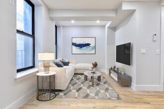 205 E 31st St, Unit 3 in New York, NY - Building Photo - Building Photo