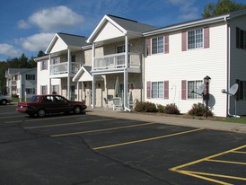 WOODSIDE VILLAGE APARTMENTS