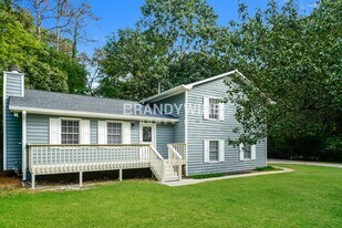 95 Stone Wood Ln in Lawrenceville, GA - Building Photo