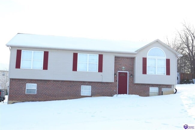 property at 101 Joy Ct