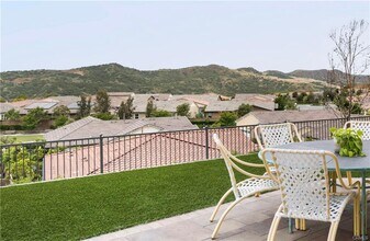 75 Promesa Ave in Ladera Ranch, CA - Building Photo - Building Photo